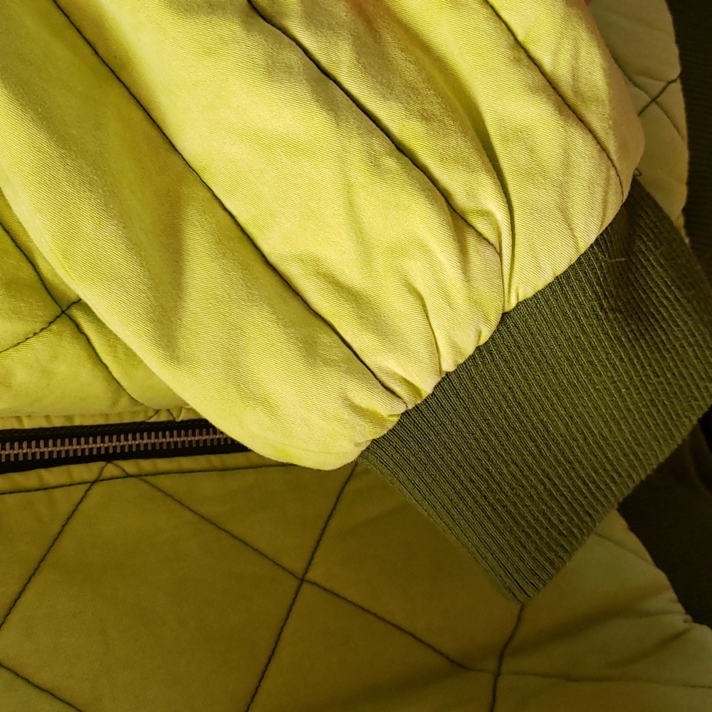 Ladies winter jacket - Picture 3 of 3